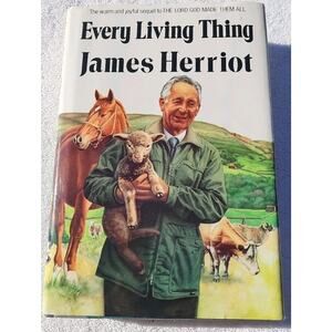 Every Living Thing by James Herriot 1992 Hardcover First Edition Farmlife Memoir